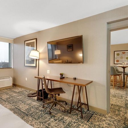 Four Points By Sheraton Boston Newton Exterior foto